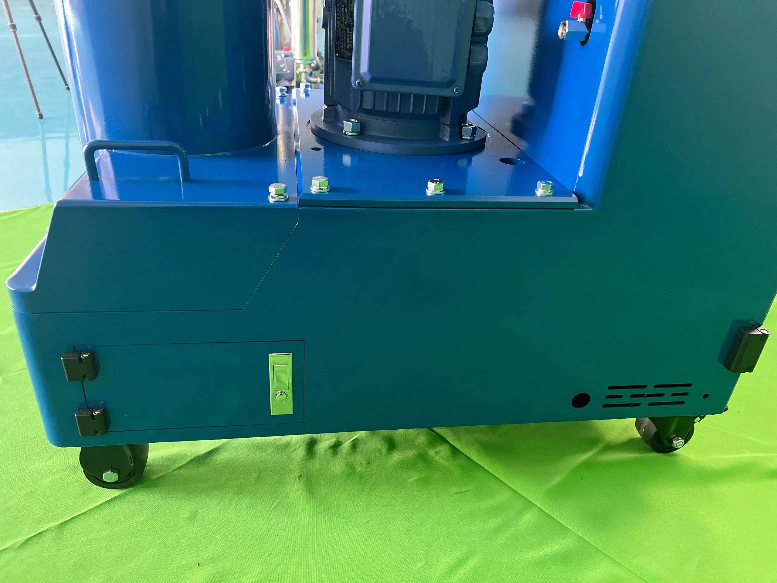 오일 품질을 향상시키는 고성능 오일 필터 기계